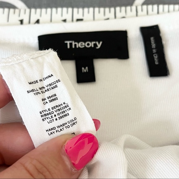 Theory Serah K White Knotted Long Sleeve Top Womens Size Medium - Picture 8 of 9